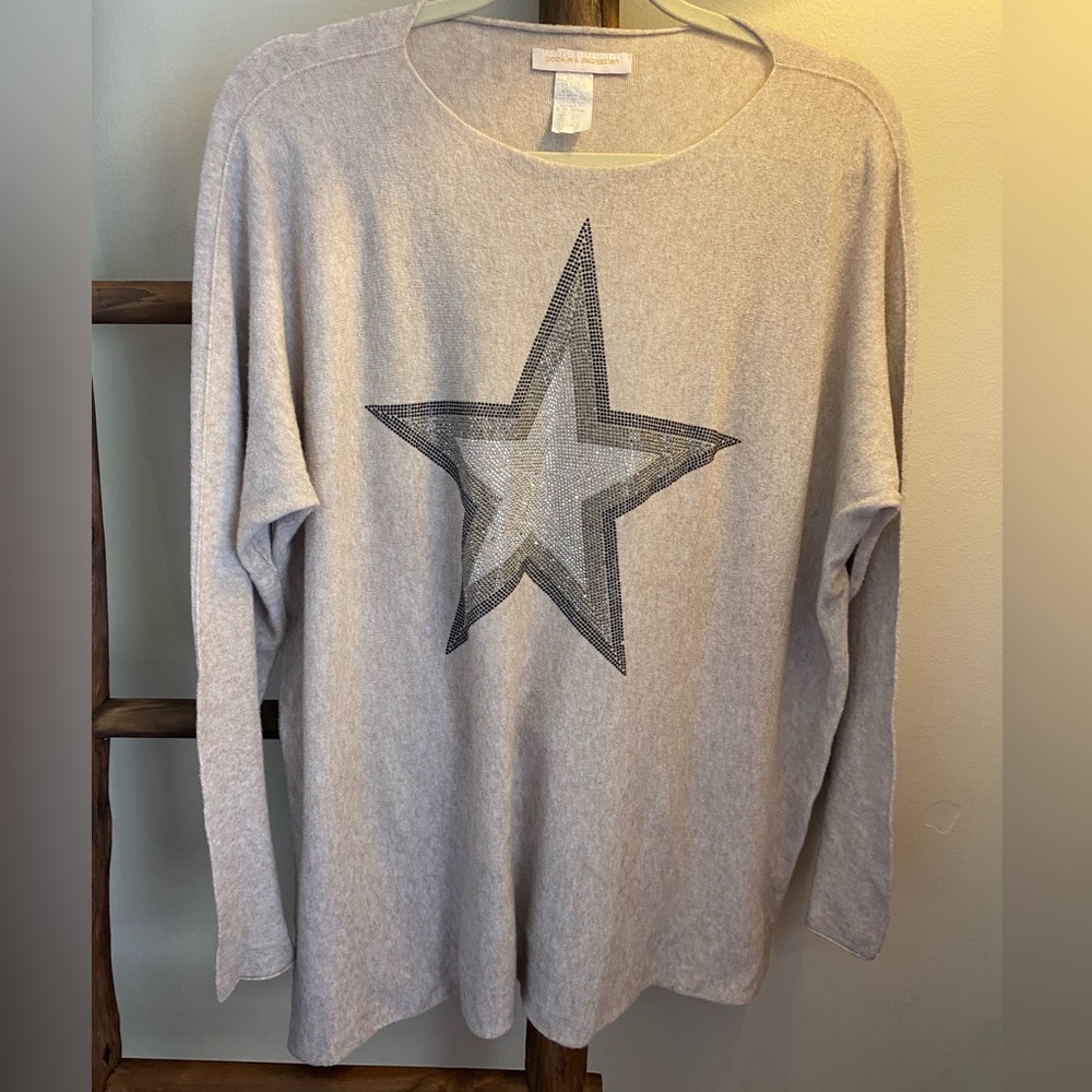 POOKIE & SEBASTIAN STAR SWEATER LARGE